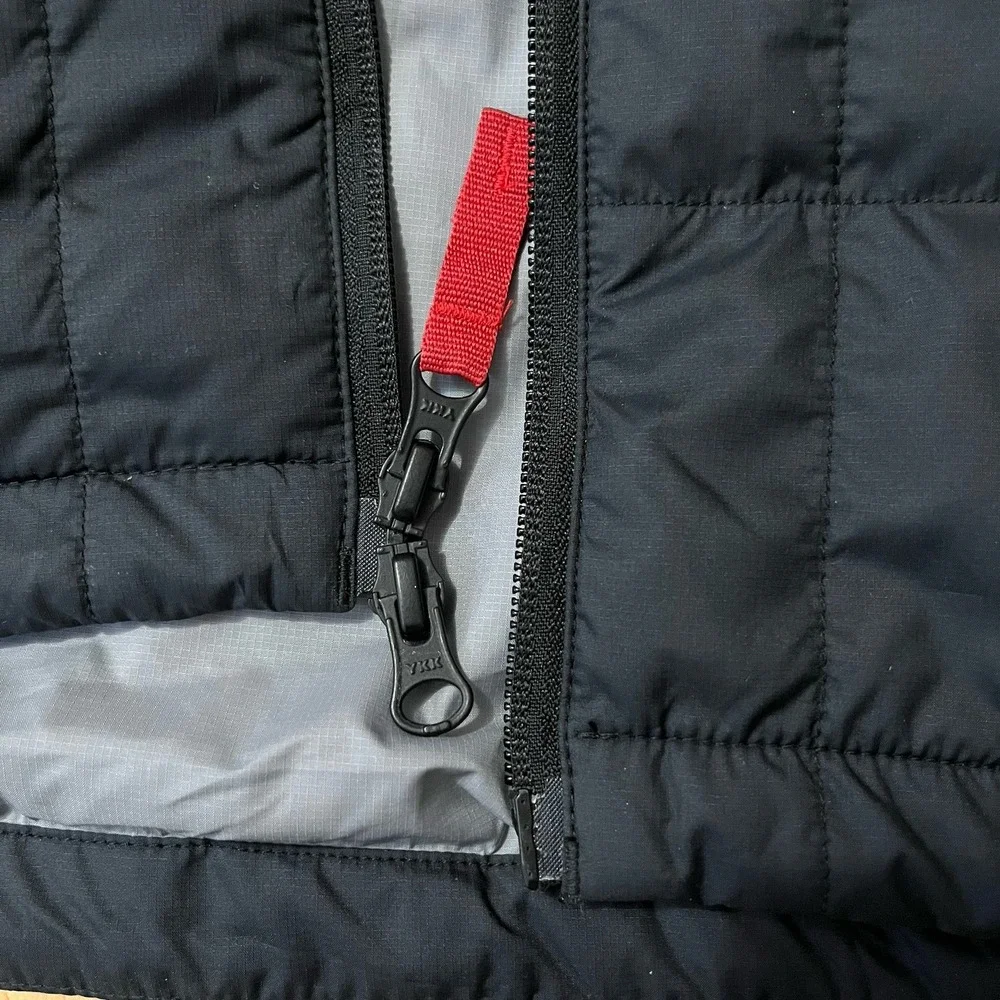 Stoic Mens XL Venture Insulated Jacket  Black and Gray Poly Filled Lightweight